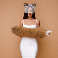 Fluffy fox tail butt plug