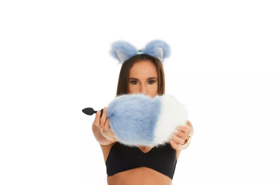 Bunny Tail Butt Plugs blue with white tip 10"