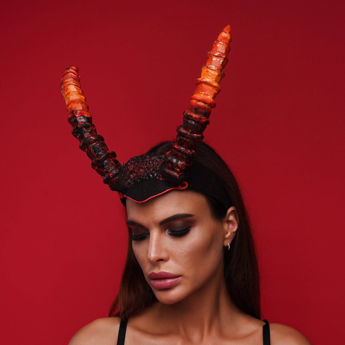 Devil horns red big - OKOVA