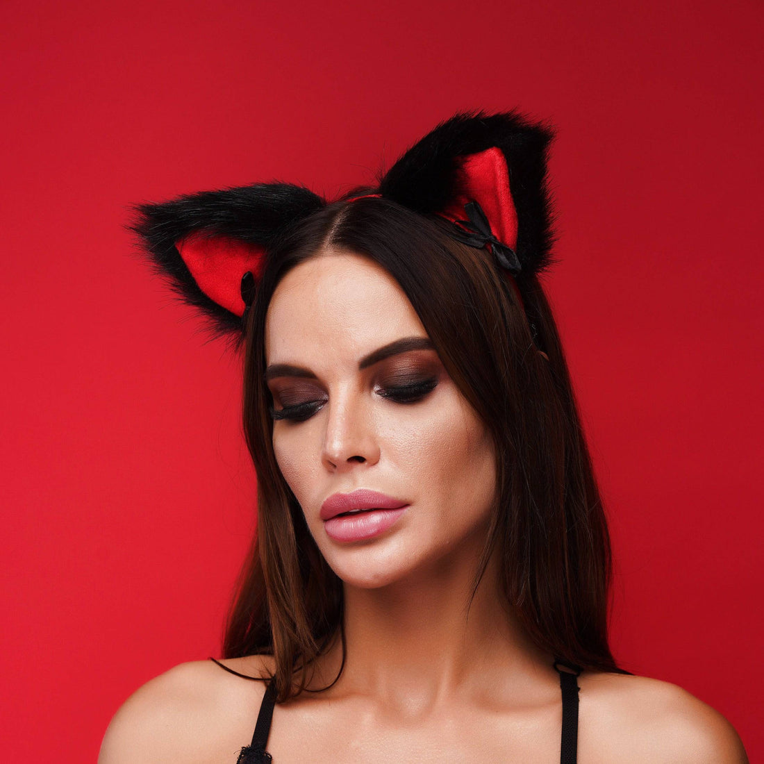 Kitten ears black with red tip and black ribbons - OKOVA