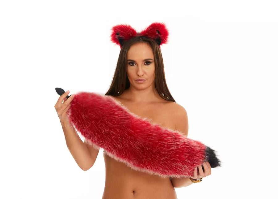 Fluffy Tail Butt Plugs red with black tip 25"