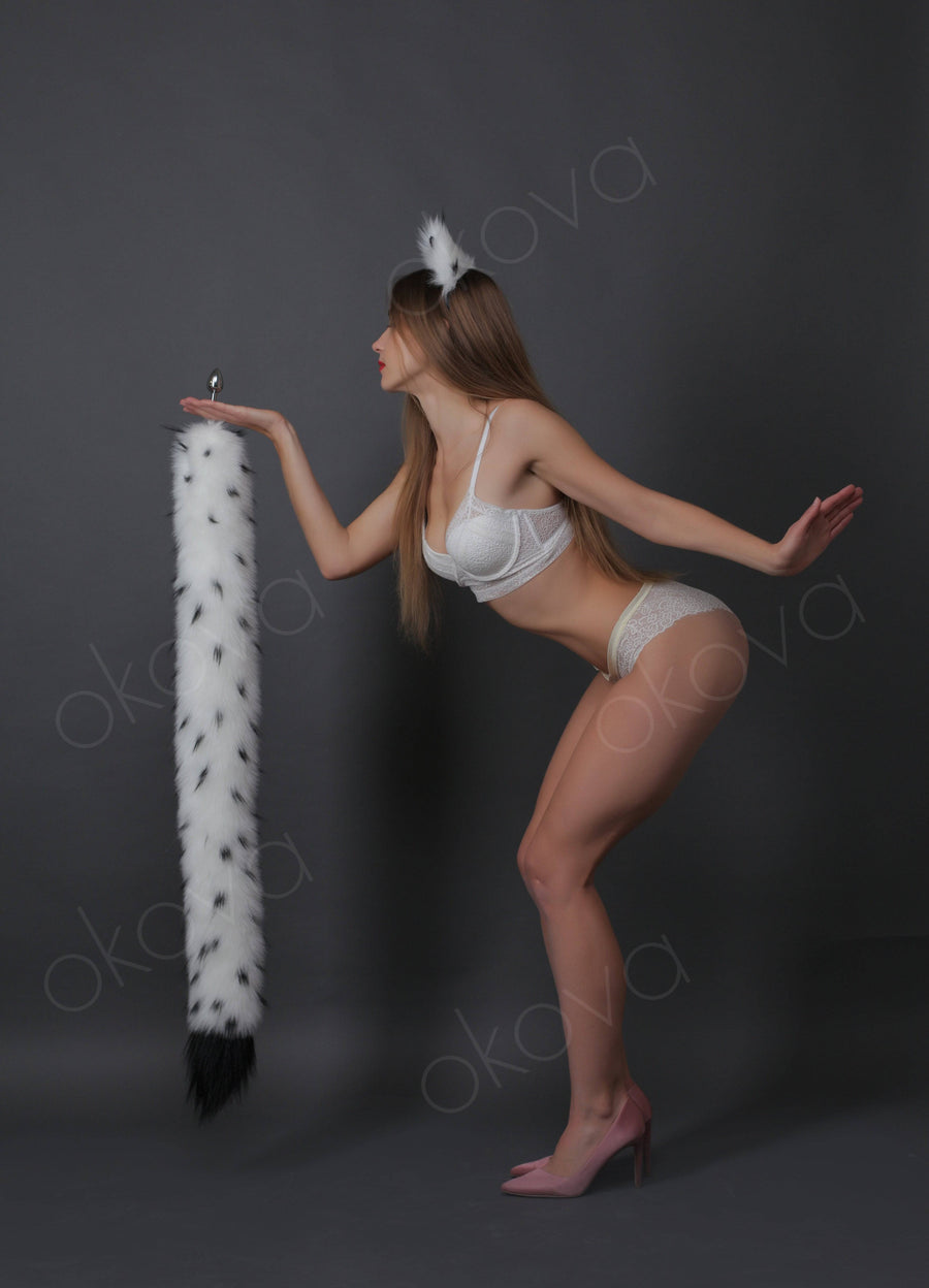 Cat tail butt plug white with black tip and black dot 40" - OKOVA