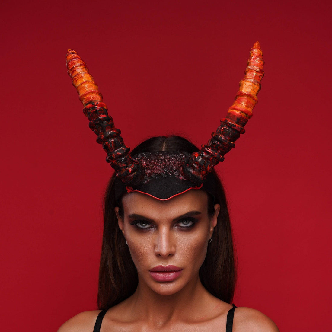 Devil horns red big - OKOVA