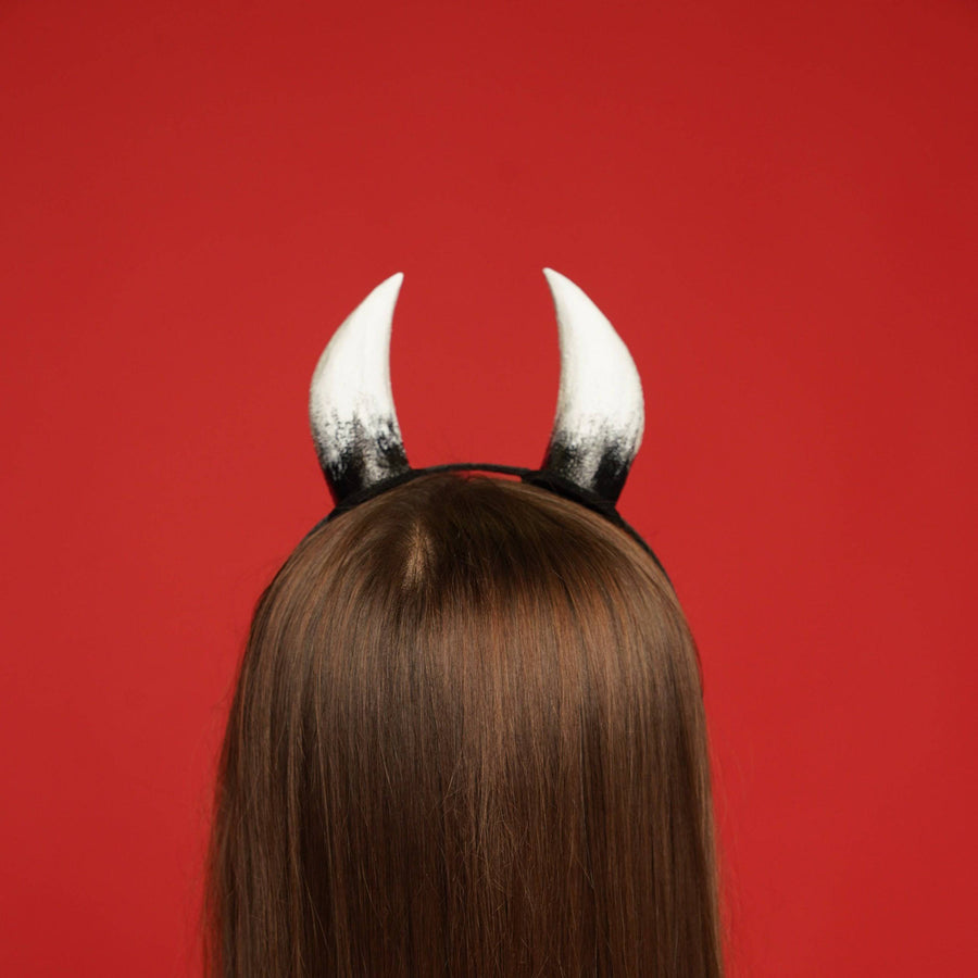 Devil horns white with black small - OKOVA